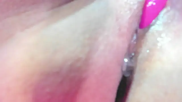 Snapshot of karenmilf_4 chatting on 01/05/25, 04:25 karenmilf 4 online show from 01/05/25, 04:25