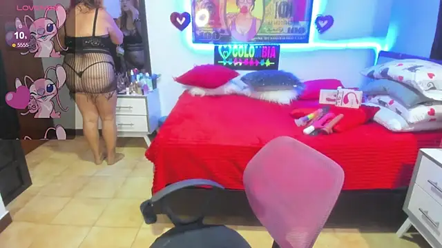 Snapshot of karenmilf_4 chatting on 01/16/25, 02:09 karenmilf 4 online show from 01/16/25, 02:09