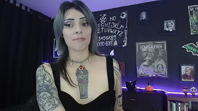 Snapshot of Goddess_Mortem chatting on 02/05/26, 12:04 Goddess Mortem online show from 02/05/26, 12:04