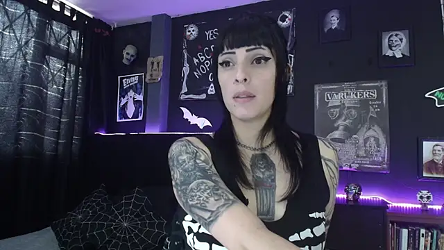 Snapshot of Goddess_Mortem chatting on 04/27/26, 05:55 Goddess Mortem online show from 04/27/26, 05:55