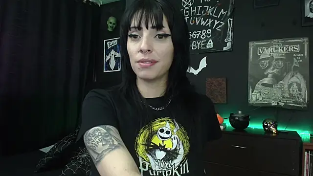 Snapshot of Goddess_Mortem chatting on 06/12/26, 03:22 Goddess Mortem online show from 06/12/26, 03:22