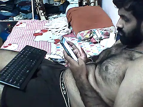 Snapshot of sanik_2428 chatting on 11/22/25, 05:34 sanik 2428 online show from 11/22/25, 05:34