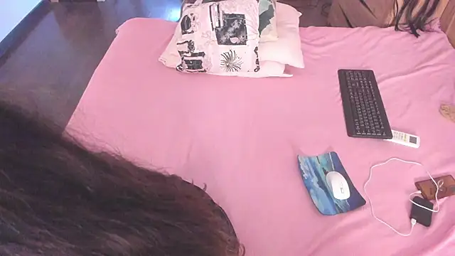 Snapshot of kate_doroty chatting on 10/20/25, 10:49 kate doroty online show from 10/20/25, 10:49