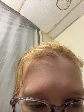 YandereDemon online show from 03/06/26, 03:47