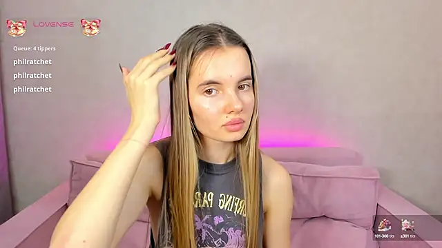 Erika Carpenter online show from 12/14/24, 03:07