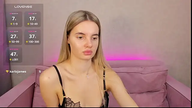 Erika Carpenter online show from 01/31/25, 01:01