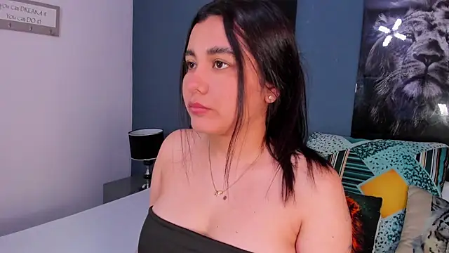 Liana Bernocchi online show from 02/16/25, 08:33