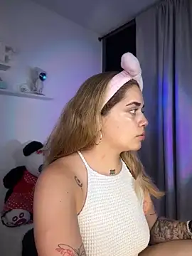 JoselinFlower  online show from 11/14/25, 02:21