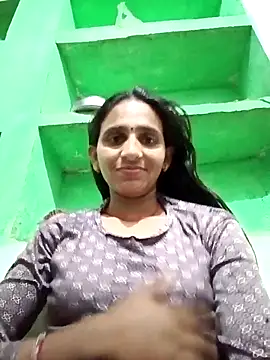 Baby  Shreya online show from 04/15/26, 09:27