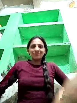 Snapshot of Baby__Shreya chatting on 04/26/26, 09:07 Baby Shreya online show from 04/26/26, 09:07
