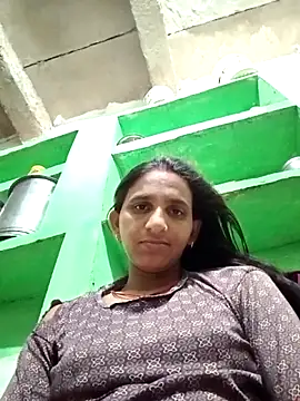 Snapshot of Baby__Shreya chatting on 05/04/26, 09:33 Baby Shreya online show from 05/04/26, 09:33