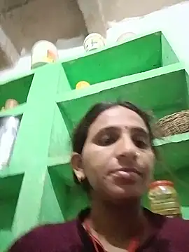 Snapshot of Baby__Shreya chatting on 05/13/26, 09:00 Baby Shreya online show from 05/13/26, 09:00