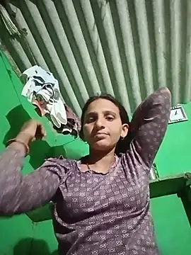 Snapshot of Baby__Shreya chatting on 05/20/26, 08:26 Baby Shreya online show from 05/20/26, 08:26