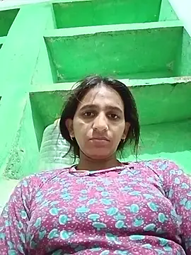 Snapshot of Baby__Shreya chatting on 07/05/26, 09:22 Baby Shreya online show from 07/05/26, 09:22