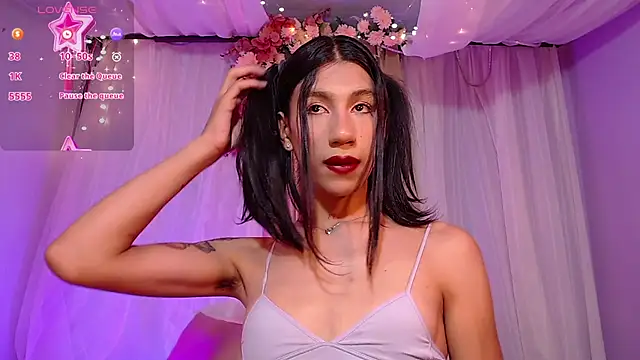 sofiaa grey  online show from 03/11/25, 04:07