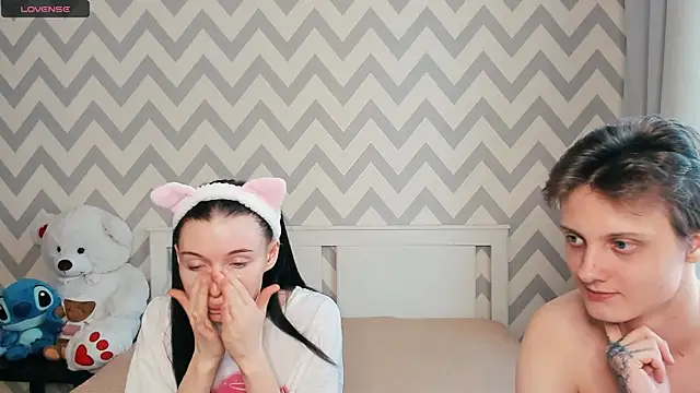 Snapshot of shaameless chatting on 12/04/24, 09:51 shaameless online show from 12/04/24, 09:51