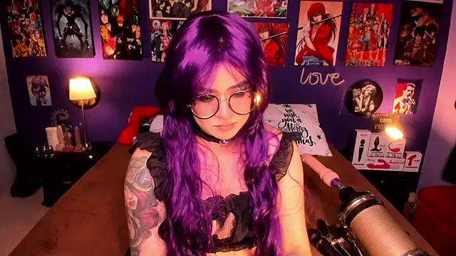 anne cross online show from 12/17/24, 04:34