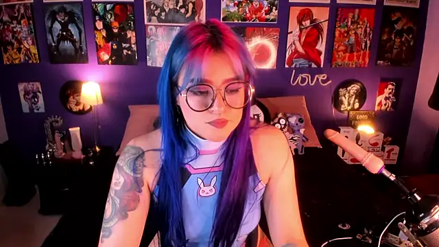 anne cross online show from 02/11/25, 01:31