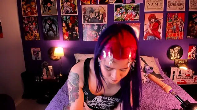 anne cross online show from 03/06/25, 01:05