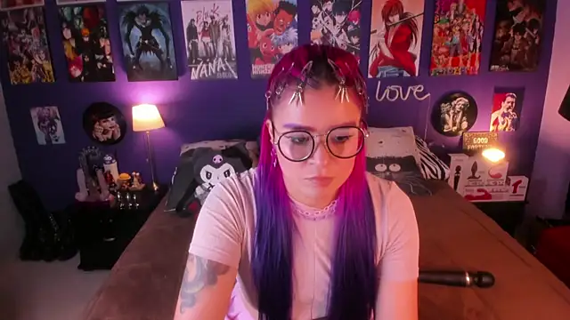 anne cross online show from 11/20/25, 09:58