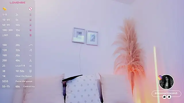 iara martinez online show from 01/07/26, 01:13