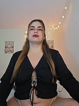 Juliietha servas online show from 10/25/25, 01:46