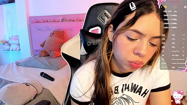 little jade online show from 03/12/25, 12:10