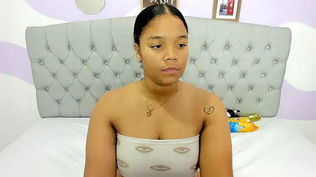 BRIYITHMENA online show from 02/20/25, 06:24