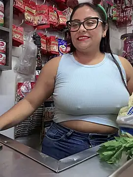 Snapshot of Sol_biglips chatting on 12/24/24, 07:22 Sol biglips online show from 12/24/24, 07:22