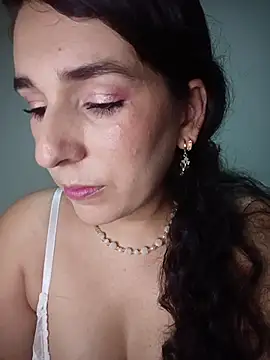 Snapshot of selem_hadid chatting on 01/15/26, 08:34 selem hadid online show from 01/15/26, 08:34