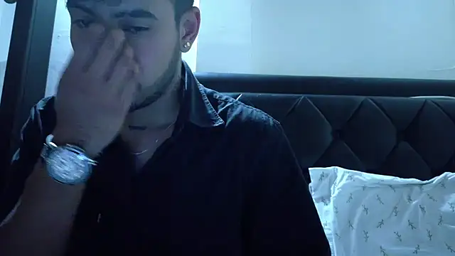 tom thick online show from 10/12/25, 06:12