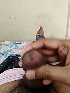 AUNTY1984 online show from 10/07/25, 06:43