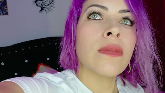 Natalia Montoya online show from 05/15/26, 01:12