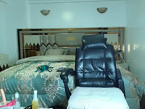 ebony shilly3 online show from 11/10/25, 11:15