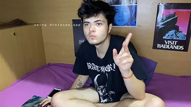 Snapshot of mystrauud chatting on 10/10/25, 05:12 mystrauud online show from 10/10/25, 05:12