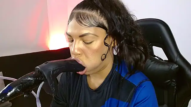 Anabel693 online show from 03/13/25, 07:42