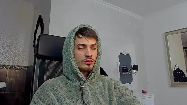 BrandonTate online show from 02/04/25, 03:47