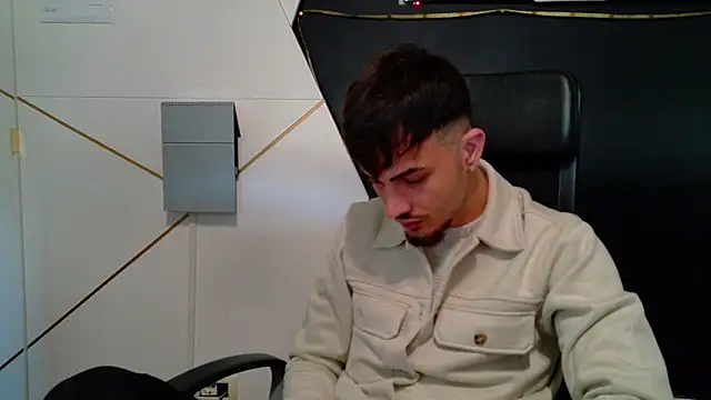 BrandonTate online show from 04/05/26, 06:43