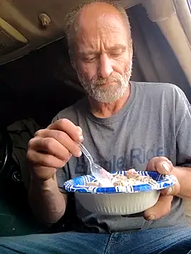 FloppyPickle4u online show from 02/16/25, 07:05