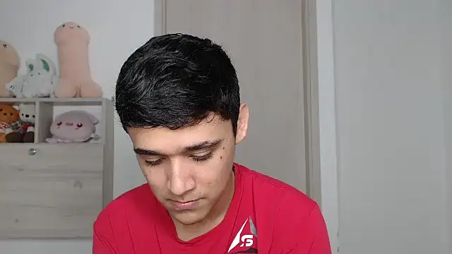 kaiine190 online show from 12/18/25, 08:20