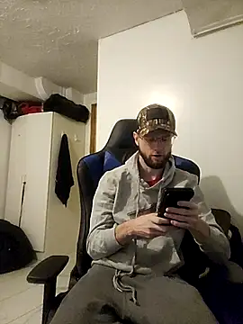 Talenjames4 online show from 10/29/25, 04:31