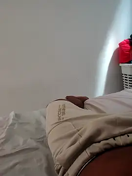 juniorxxx14 online show from 02/12/26, 06:47