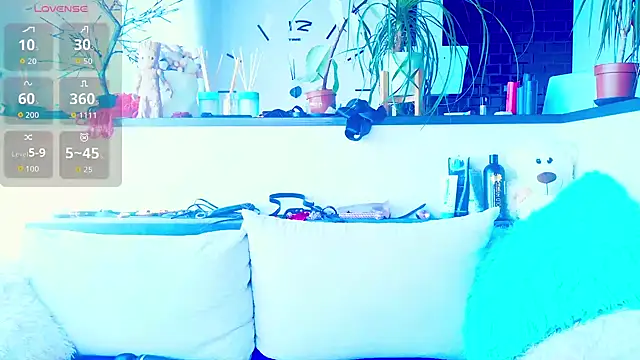  JuliaSpace  online show from 03/01/26, 10:50