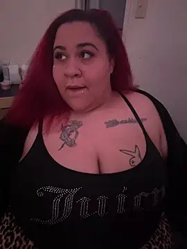 Snapshot of Juicyjordie chatting on 03/04/25, 05:00 Juicyjordie online show from 03/04/25, 05:00