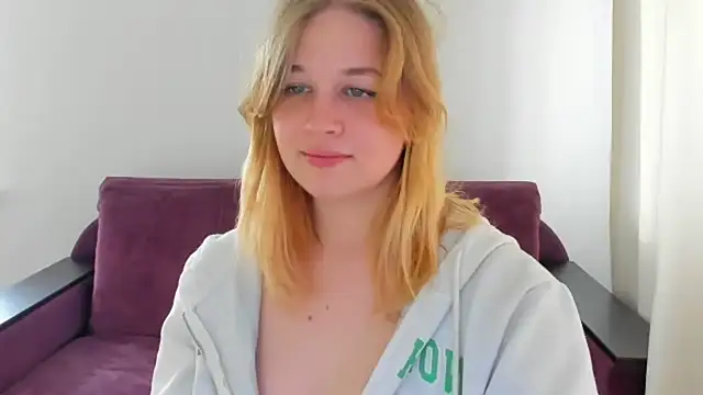 AlicePopsy online show from 06/02/26, 03:25