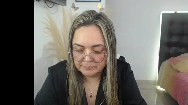 samy vsn online show from 12/20/25, 09:11