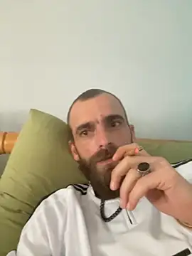 Snapshot of Antonio_Vatooo chatting on 09/28/25, 12:10 Antonio Vatooo online show from 09/28/25, 12:10