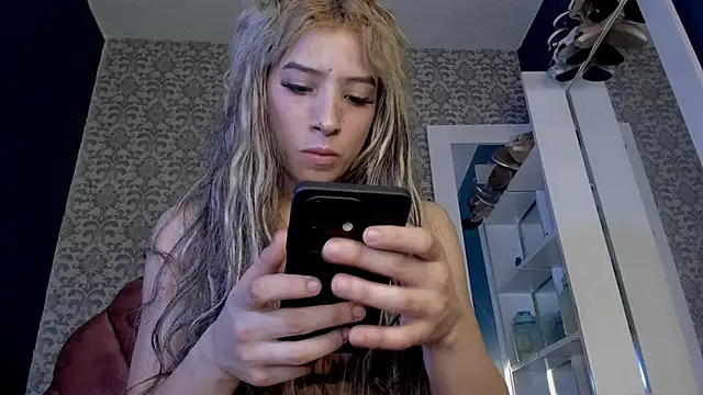 Samantha cp  online show from 02/24/25, 03:20