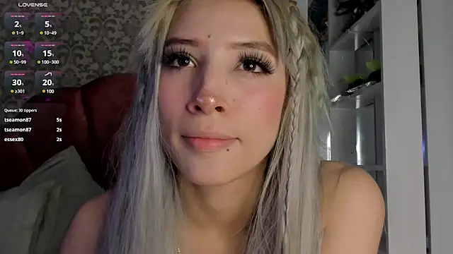 Samantha cp  online show from 03/13/25, 03:17