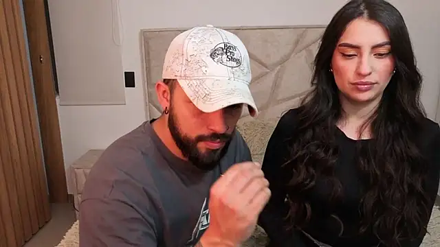 teseo and afroditha  online show from 09/10/25, 03:39